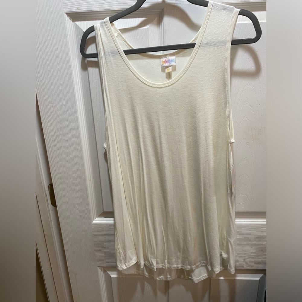 Lularoe 3 XL tank top NWT
